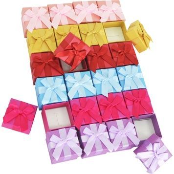 Geschenkbox aus Karton f&uuml;r Schmuck 61010106